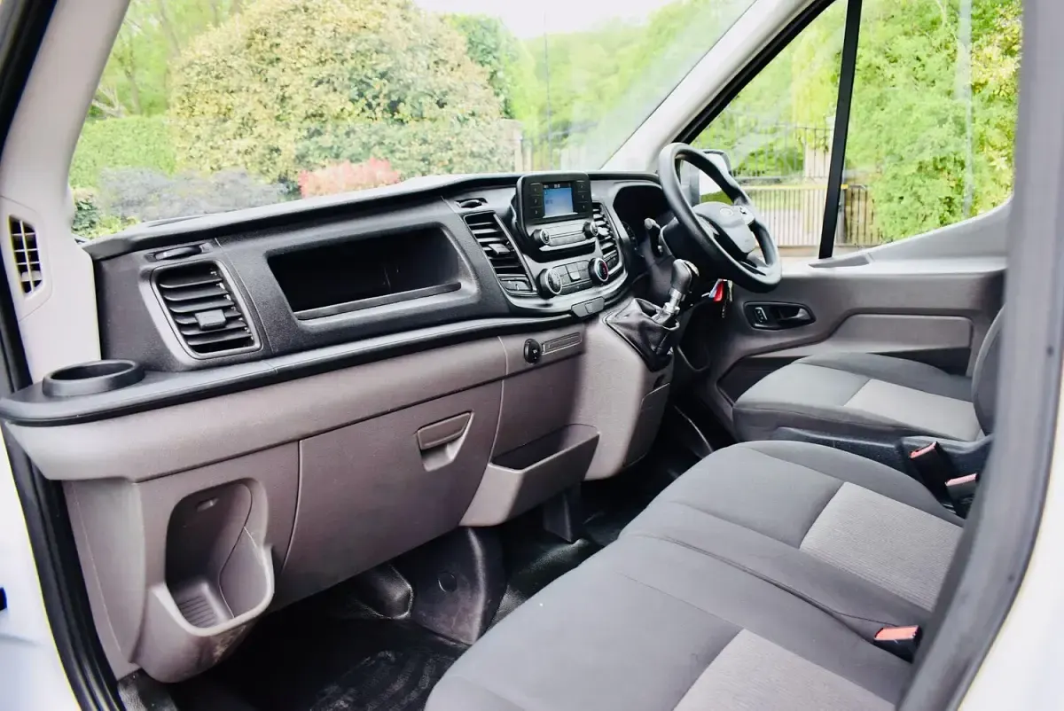 Used Ford Transit S 130 HP (95 kW) 2024 White Cabriolet