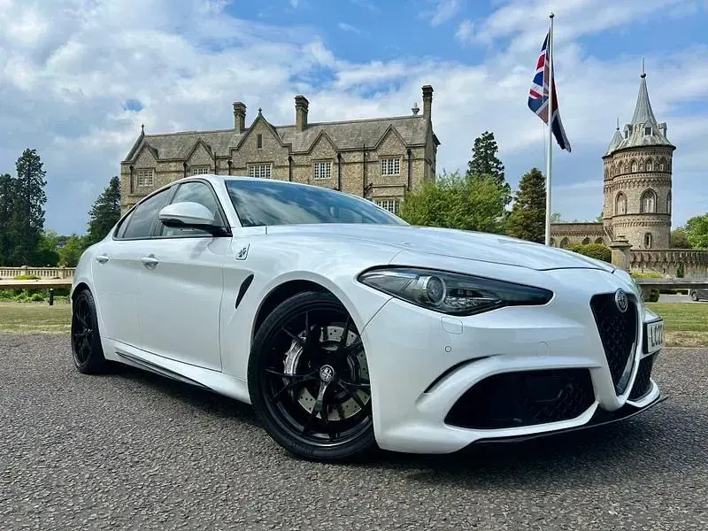 Used Alfa Romeo Giulia Saloon Quadrifoglio 2022 Trofeo tri_coat pearl white metallic Sedan