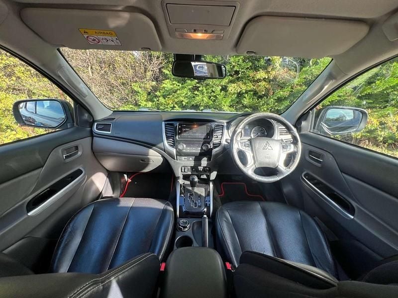 Used Mitsubishi L200 Warrior 181 HP (133 kW) 2018 Black Pickup