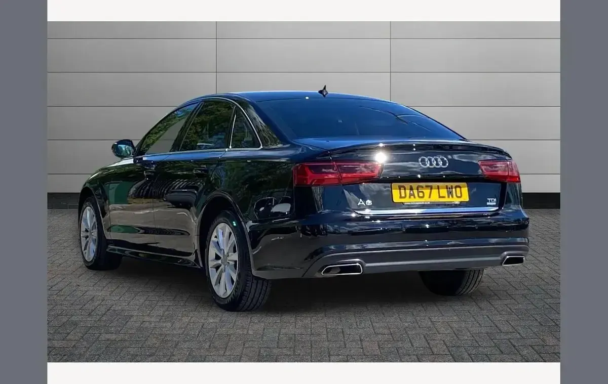 Used Audi A6 Design 190 HP (139 kW) 2017 Black Sedan
