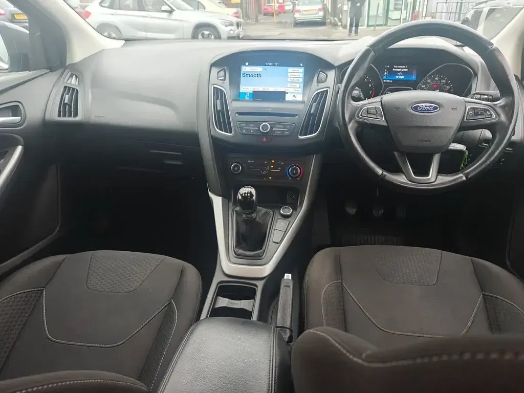 Used Ford Focus Zetec 2016 Grey Hatchback
