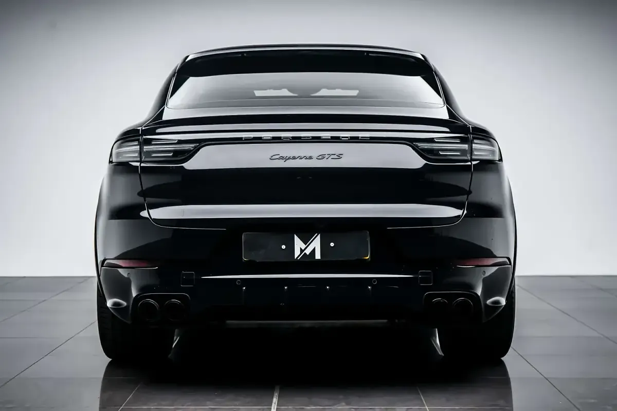 Used Porsche Cayenne 460 HP (338 kW) 2021 Black SUV