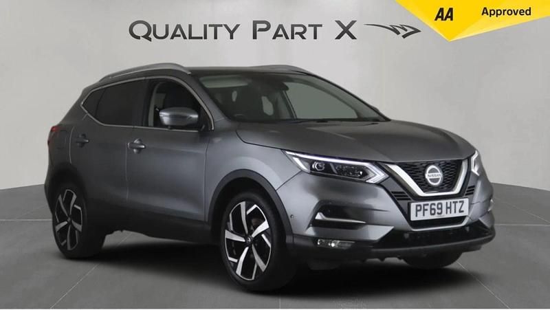 Grey Used 2020 Nissan Qashqai Tekna SUV | £10,878 (Good price) - Image 1/4