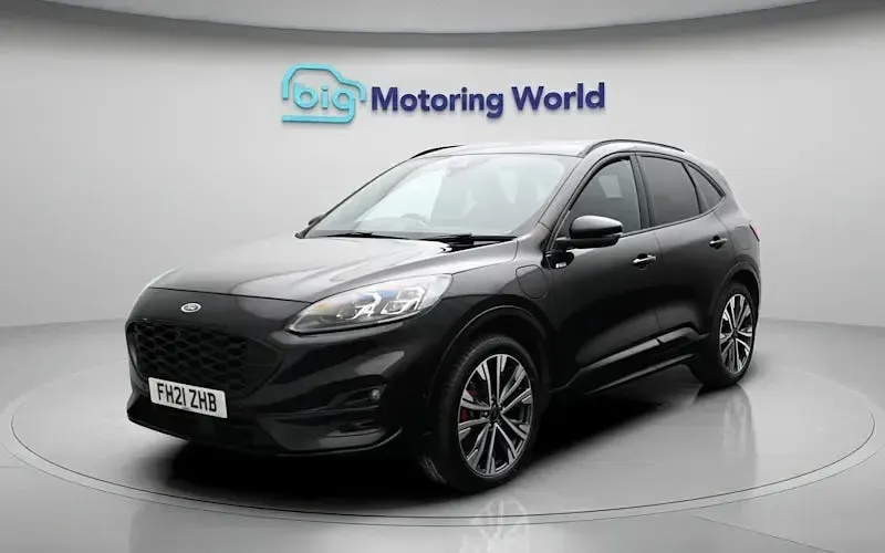 Używany Ford Kuga ST-Line X 224 KM (164 kW) 2023 SUV