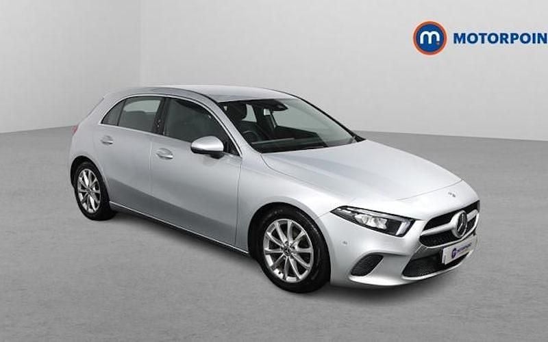 Used Mercedes A180 Executive 116 HP (85 kW) 2019 Silver Hatchback