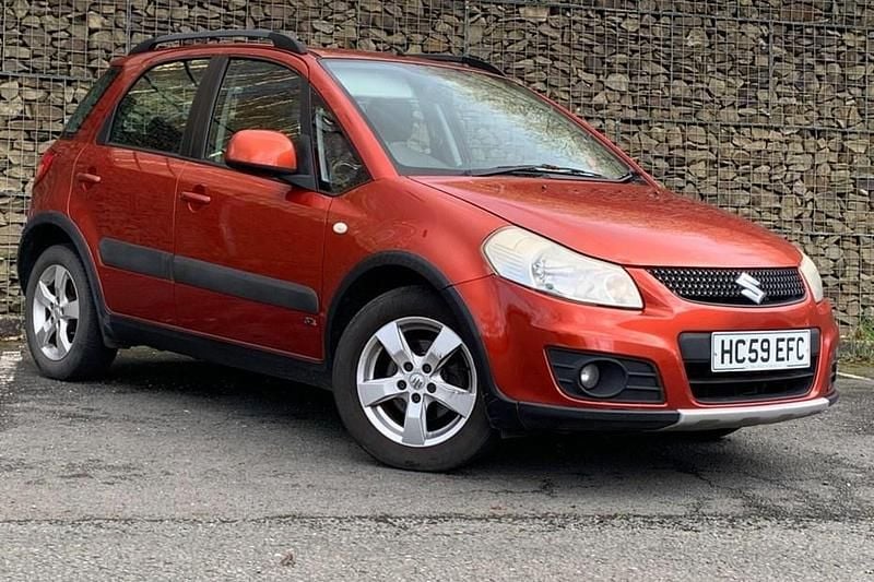 Used Suzuki SX4 SZ4 120 HP (88 kW) 2010 Orange Hatchback