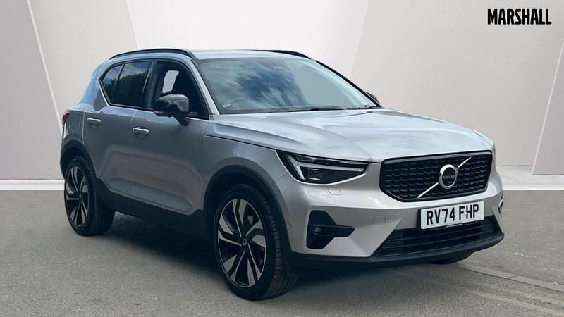 Silver Used 2025 Volvo XC40 Ultra SUV | £33,391 (Fair price) - Image 1/4