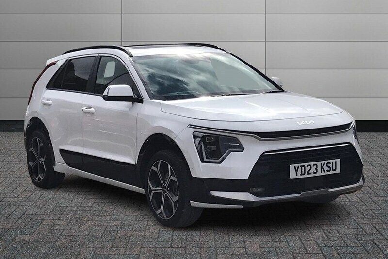 Used 2023 Kia Niro 4 SUV | £24,316 (Fair price) - Image 1/4