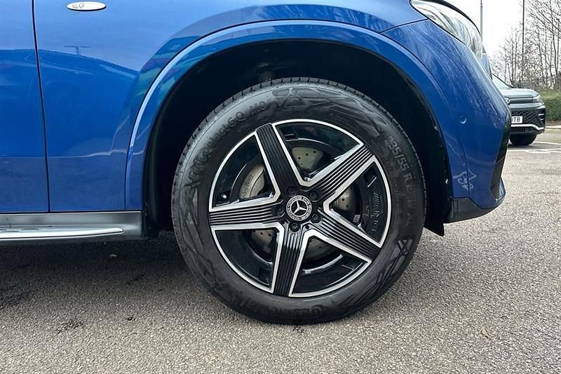 Used Mercedes GLC300e AMG line 313 HP (230 kW) 2025 Blue Estate