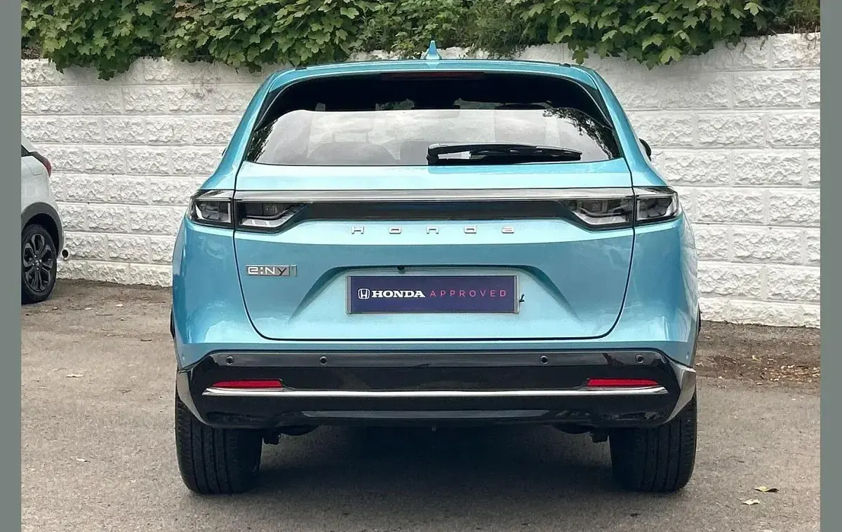 Używany Honda e:Ny1 Advance 150 kW (204 KM) 2025 Niebieski SUV