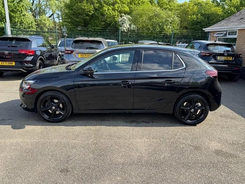 Second-hand Vauxhall Corsa Ultimate 100 CP (73 kW) 2022 Negru Hatchback