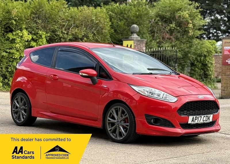 Red Used 2017 Ford Fiesta ST-Line Hatchback | £5,490 (Fair price) - Image 1/2