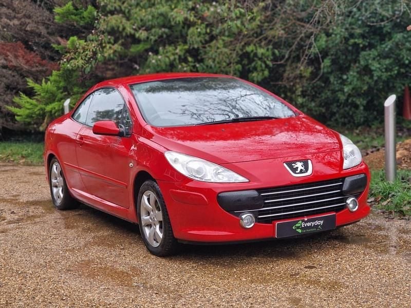 Red Used 2008 Peugeot 307 CC Allure Cabriolet | £599 - Image 1/3