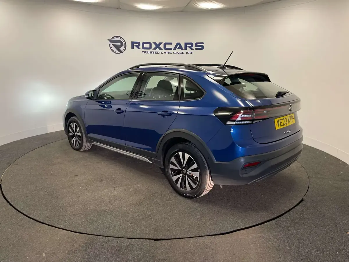 Used VW Taigo Life 110 HP (80 kW) 2023 Blue SUV