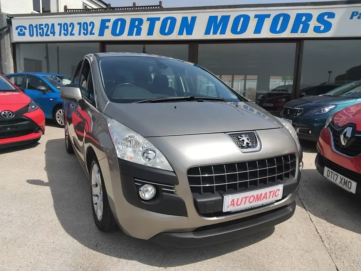 Used Peugeot 3008 Sport 112 HP (82 kW) 2011 Grey Estate