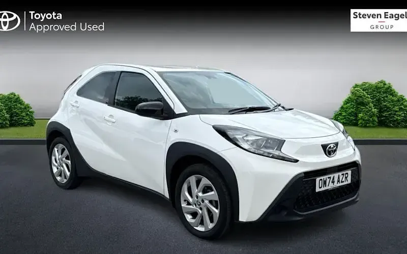 Used Toyota Aygo X PURE 72 HP (52 kW) 2025 SUV