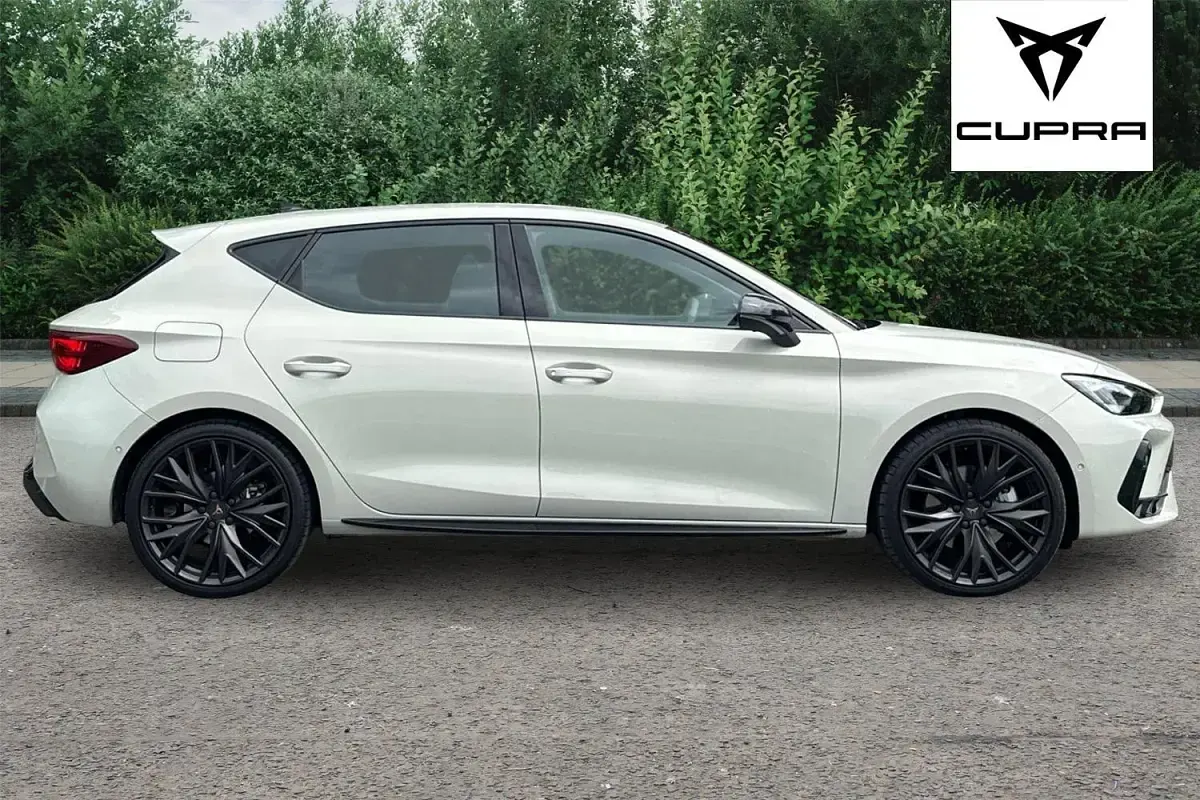 Used Cupra Leon 150 HP (110 kW) 2026 Grey