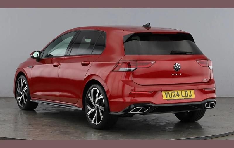 Used VW Golf VIII R-line 147 HP (108 kW) 2024 Red Hatchback