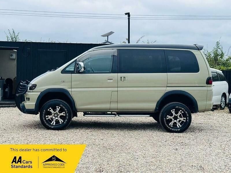 Used Mitsubishi Space Gear Active 2006 Green MPV