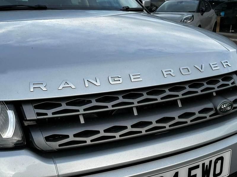 Used Land Rover Range Rover evoque Pure 150 HP (110 kW) 2014 Silver SUV
