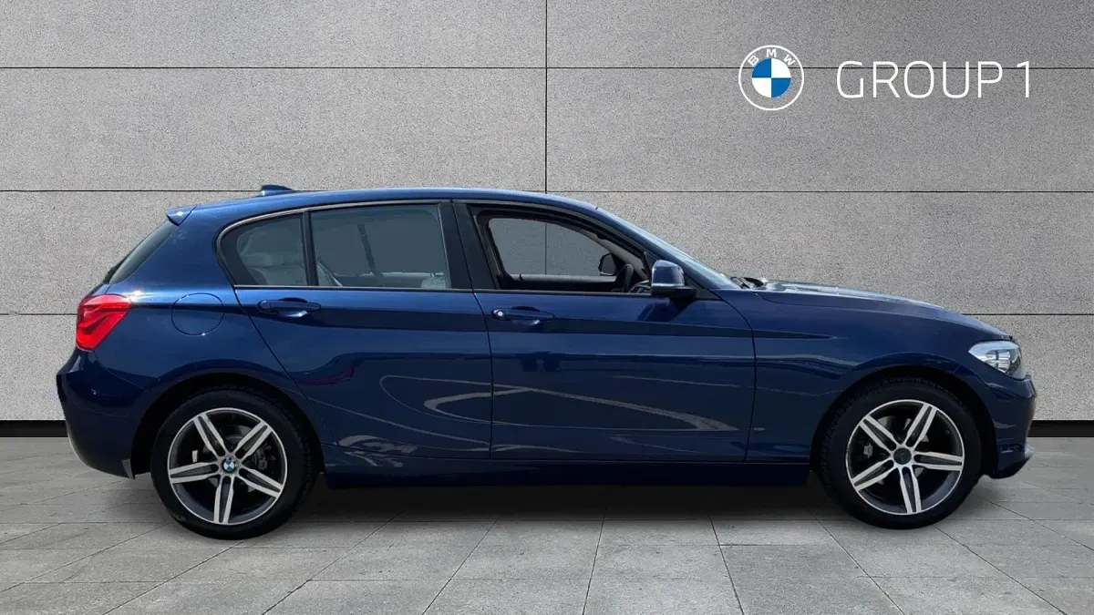Used BMW 120 Sport Line 175 HP (128 kW) 2016 Blue Hatchback