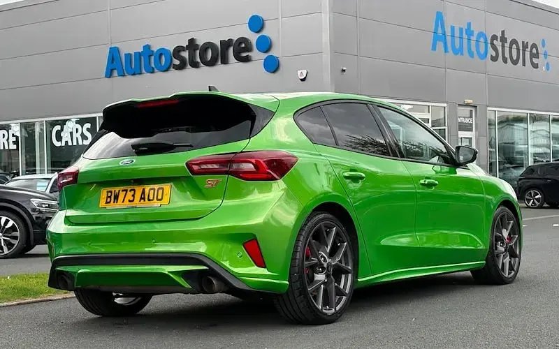 Used Ford Focus ST 280 HP (205 kW) 2024 Hatchback