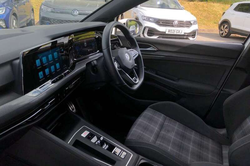 Image 2/4