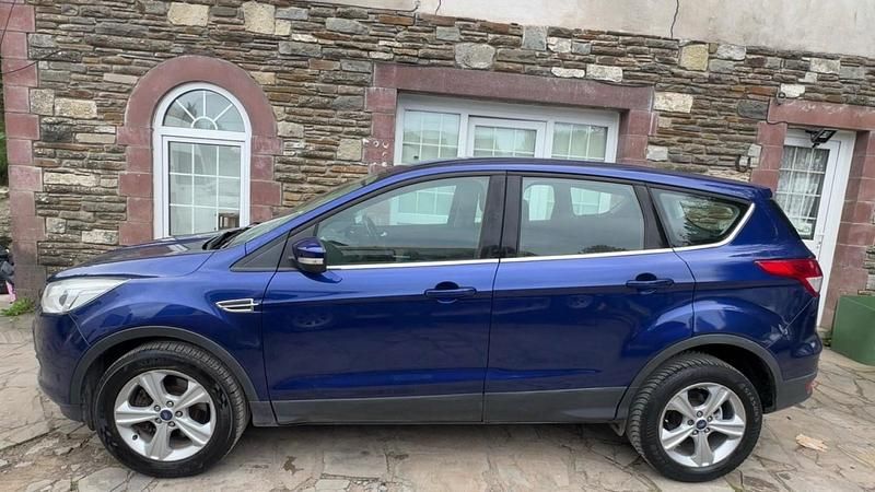 Used Ford Kuga Zetec 2014 Blue SUV