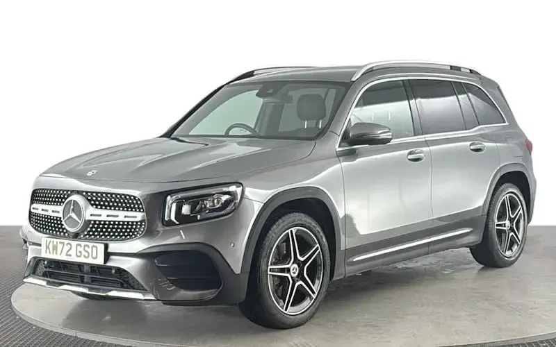Second-hand Mercedes GLB200 AMG Line Premium 163 CP (119 kW) 2023 SUV