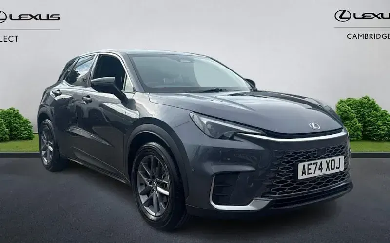 Used Lexus LBX 136 HP (100 kW) 2026 SUV