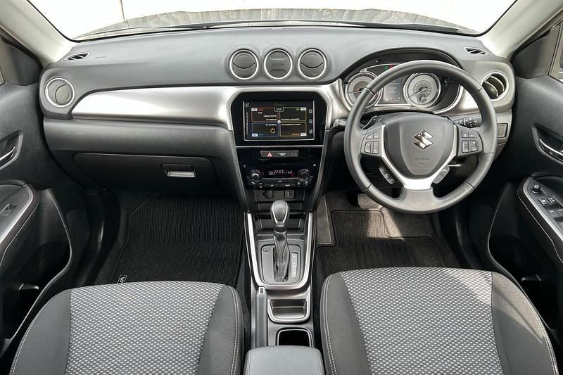 Used Suzuki Vitara SZ-T 116 HP (85 kW) 2023 Grey SUV