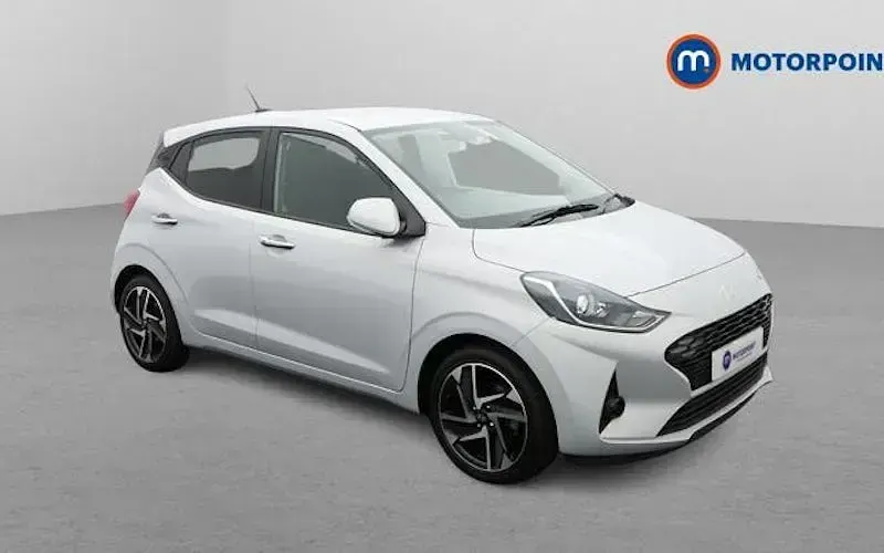 Used Hyundai i10 Premium 63 HP (46 kW) 2025 Hatchback