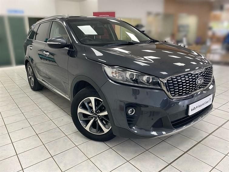 Grey Used 2018 Kia Sorento SUV | £17,495 (Fair price) - Image 1/4