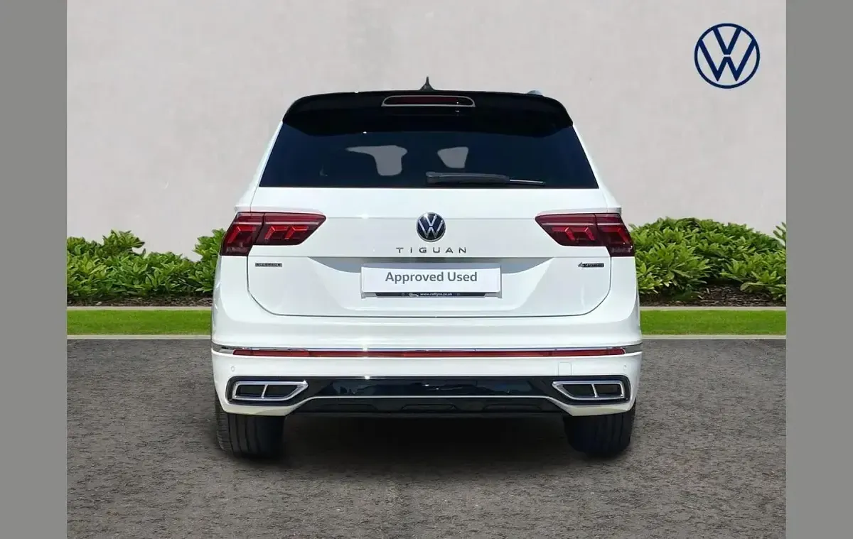 Used VW Tiguan Allspace R-line 190 HP (139 kW) 2022 White SUV
