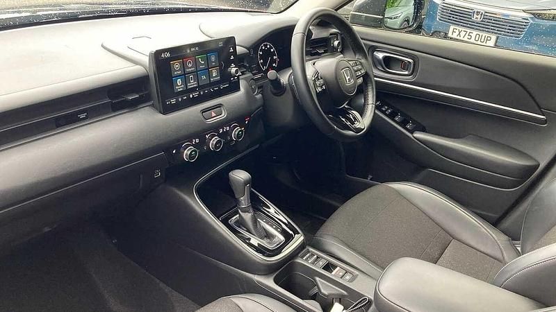 Image 2/4