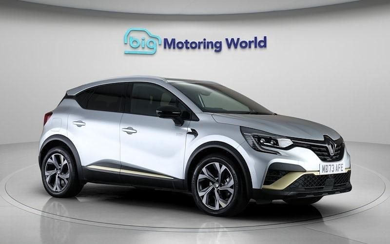 Used 2023 Renault Captur Engineered SUV | £17,600 (Good price) - Image 1/4