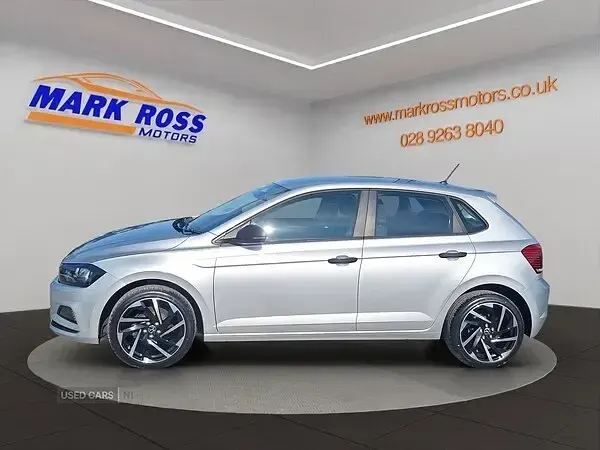 Used VW Polo S 65 HP (47 kW) 2018 Silver Hatchback
