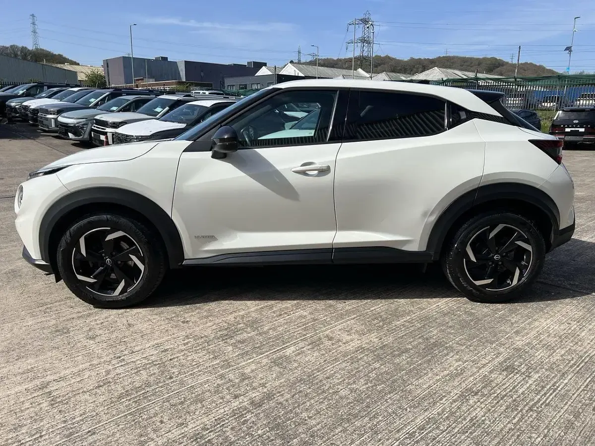 Used Nissan Juke N-Connecta 141 HP (103 kW) 2023 White SUV