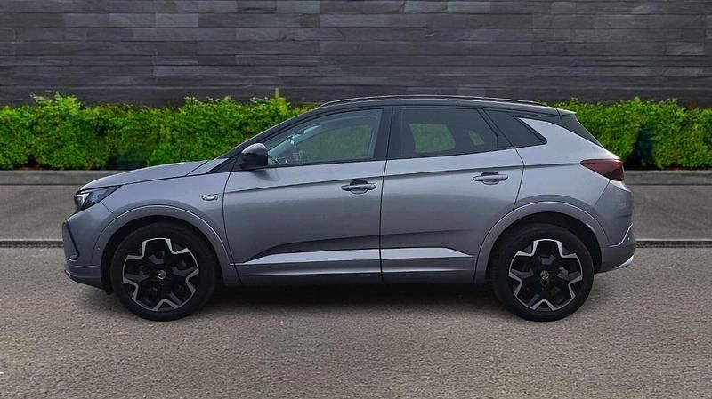 Used Vauxhall Grandland X Ultimate 128 HP (94 kW) 2023 Grey SUV