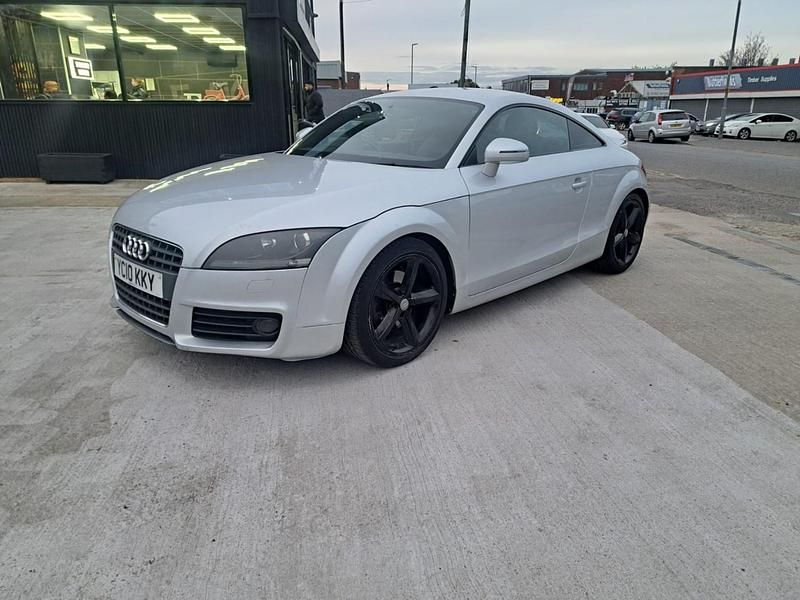 Używany Audi TT S-Line 2010 Srebrny Coupe
