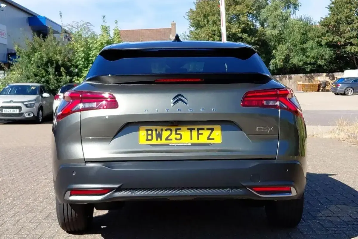 New Citroën C5 X 134 HP (98 kW) 2025 Grey Estate