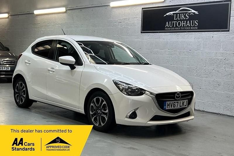 Begagnad Mazda 2 Edition 90 HK (66 kW) 2017