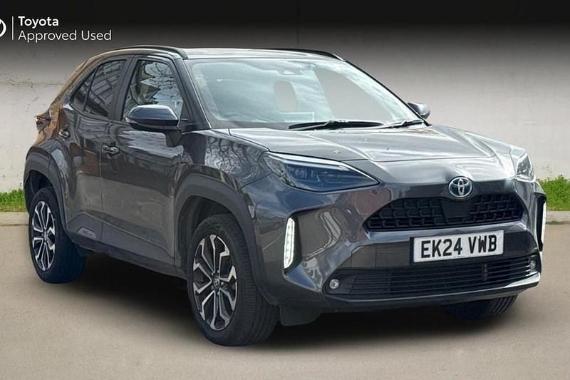 Used Toyota Yaris Hybrid Design 2024 SUV