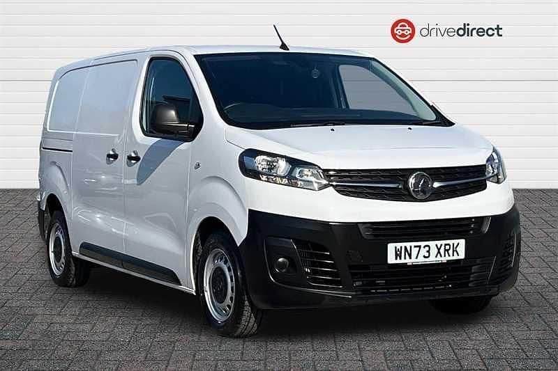 Used Vauxhall Vivaro S 100 HP (73 kW) 2023 White MPV