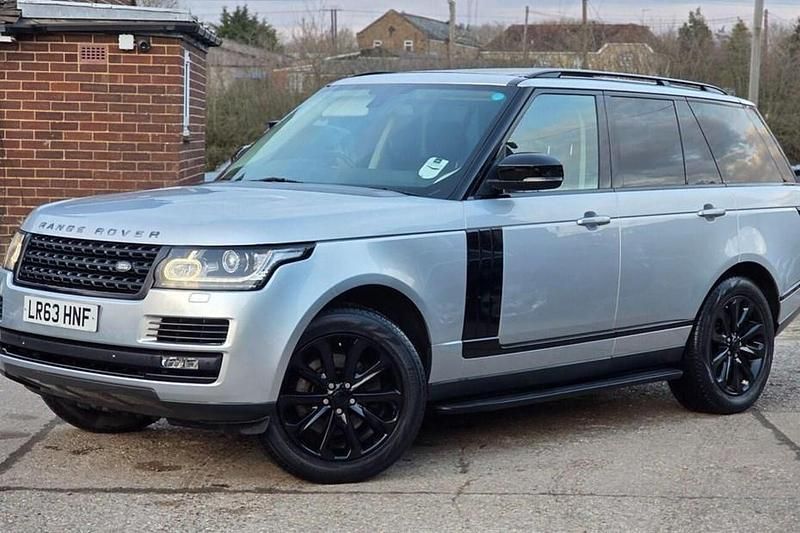 Silver Used 2013 Land Rover Range Rover S SUV | £16,999 (Fair price) - Image 1/1