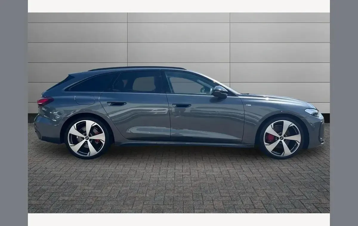 Used Audi A5 Advanced 204 HP (150 kW) 2025 Grey Estate