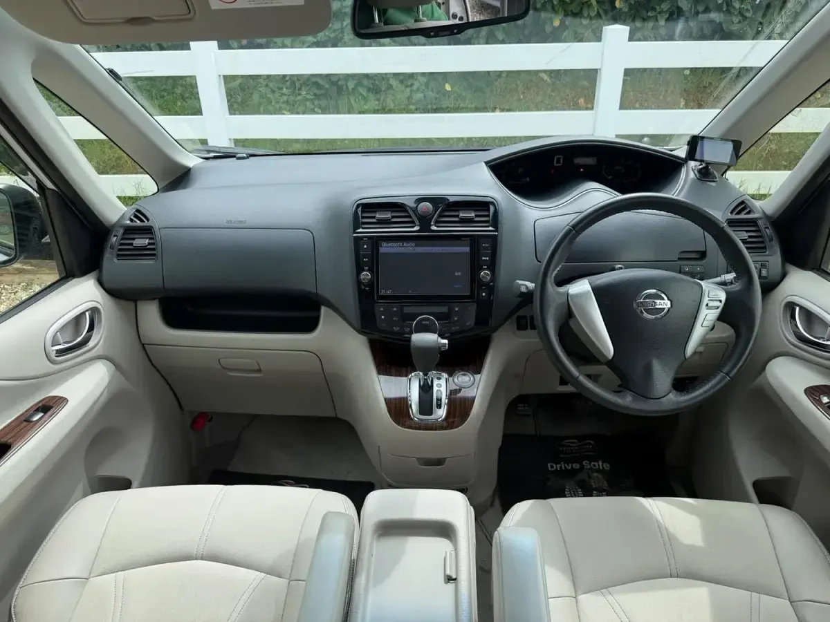 Used Nissan Serena S 2026 Silver