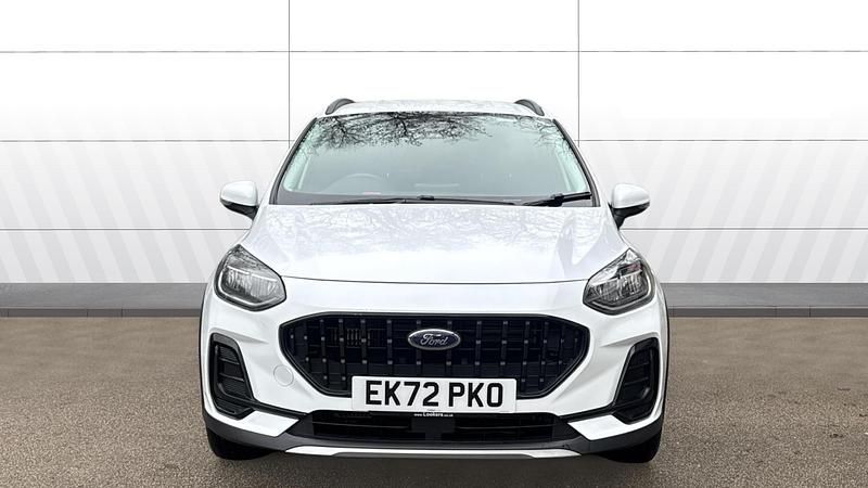 Used Ford Fiesta Active 101 HP (74 kW) 2022 White Hatchback