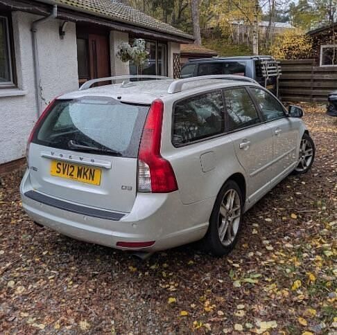 Used Volvo V50 SE 150 HP (110 kW) 2012 White Estate