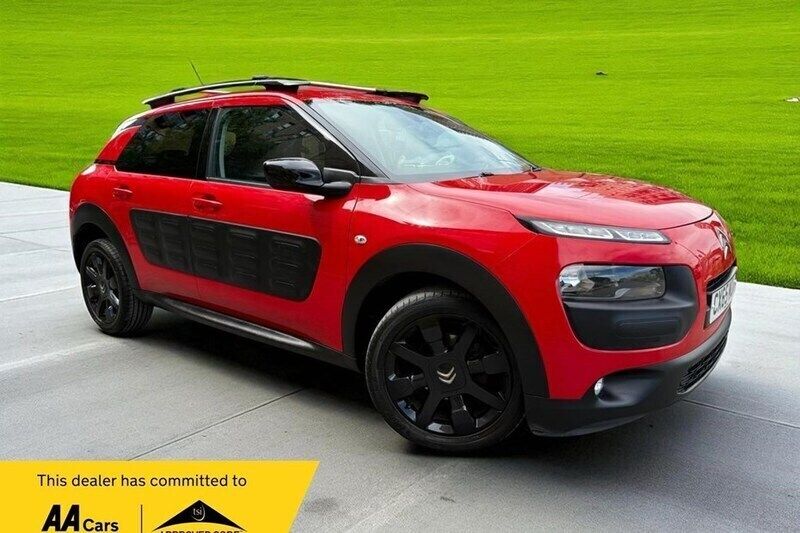 Red Used 2015 Citroën C4 Cactus Flair Hatchback | £4,795 (Fair price) - Image 1/1